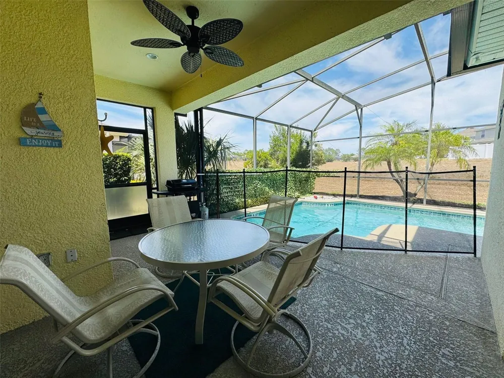 400 MONTARA DRIVE Davenport, FL 33897