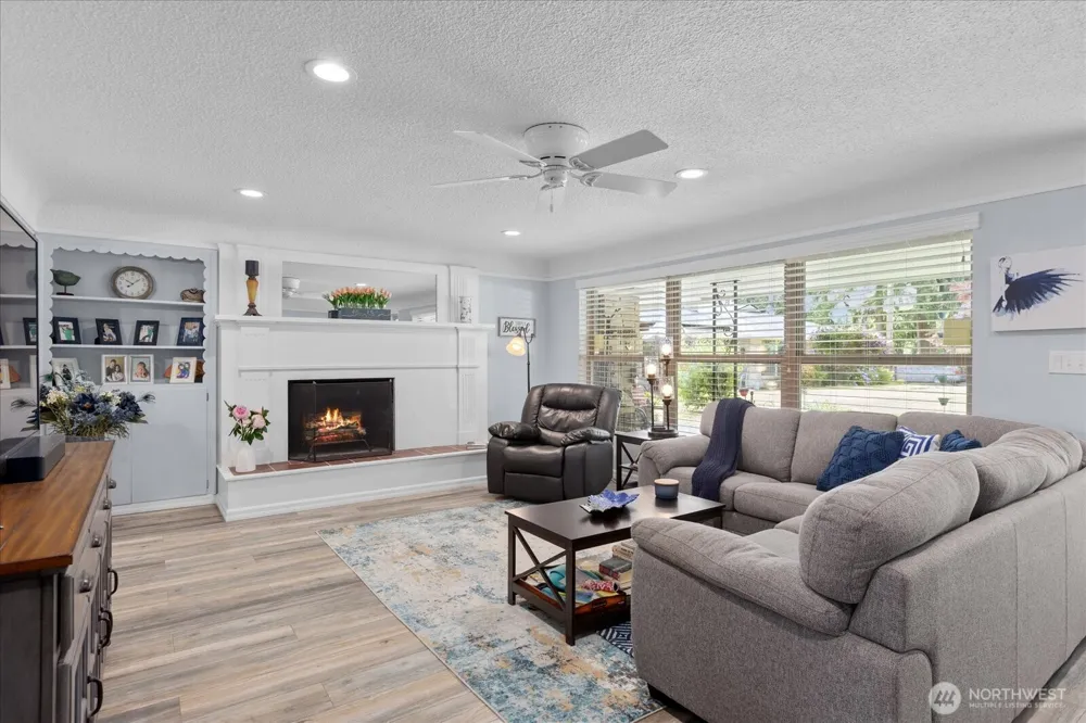 1501 52nd Street SE #1 Everett, WA 98203