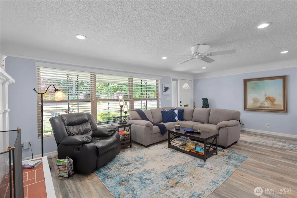 1501 52nd Street SE #1 Everett, WA 98203