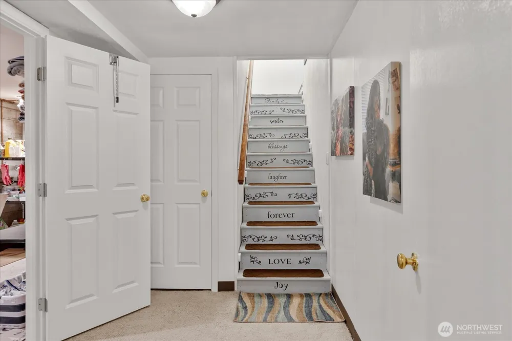 1501 52nd Street SE #1 Everett, WA 98203