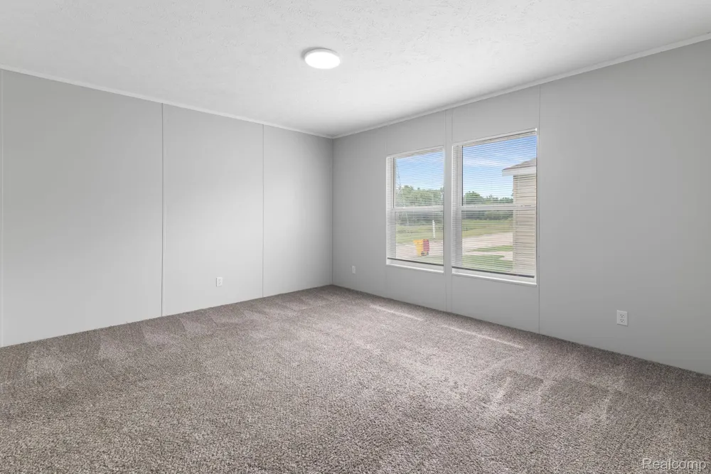 16173 Charlemagne Avenue Clinton Charter Township, MI 48038