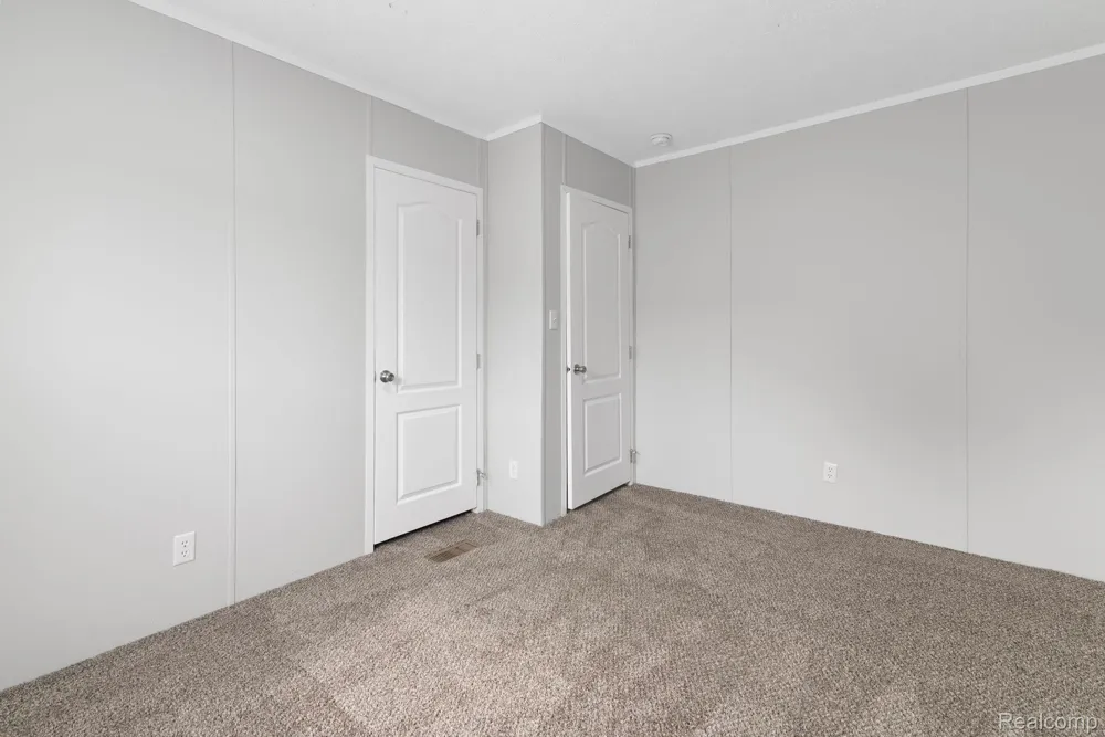16173 Charlemagne Avenue Clinton Charter Township, MI 48038