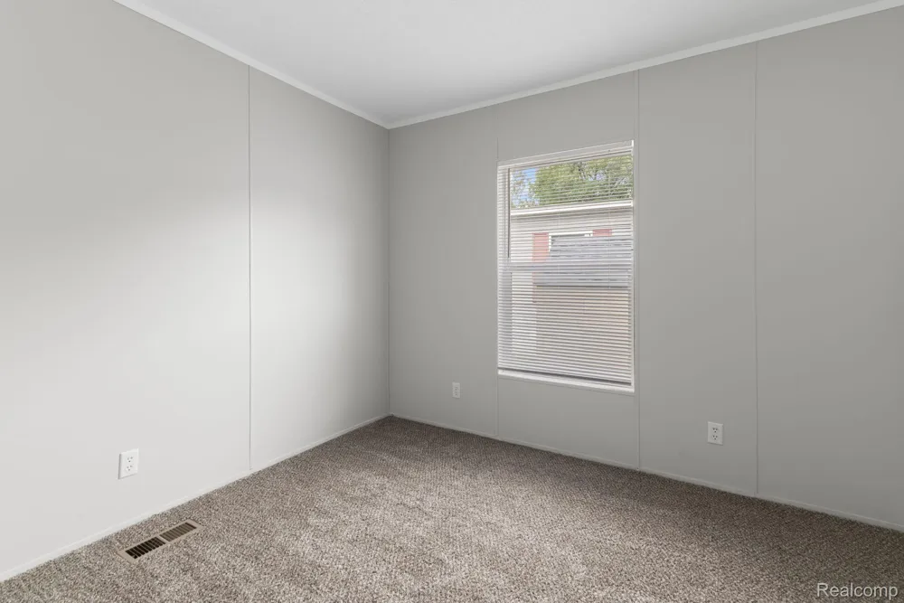 16173 Charlemagne Avenue Clinton Charter Township, MI 48038