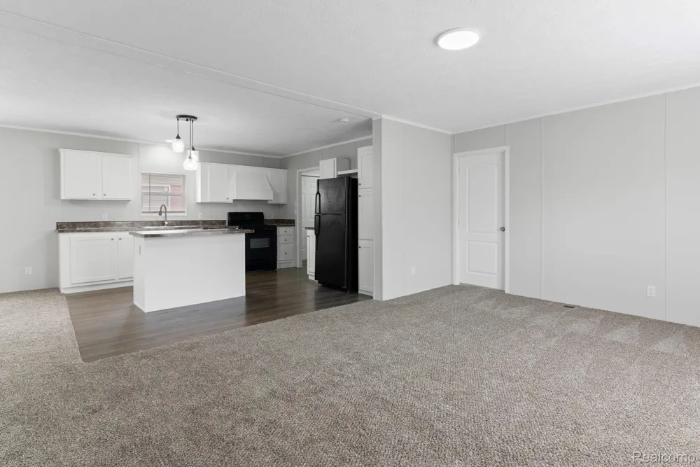 16173 Charlemagne Avenue Clinton Charter Township, MI 48038
