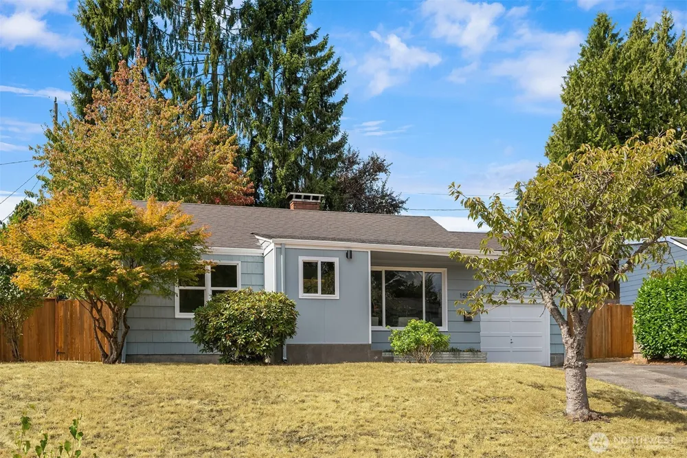 15557 10th Avenue NE Shoreline, WA 98155