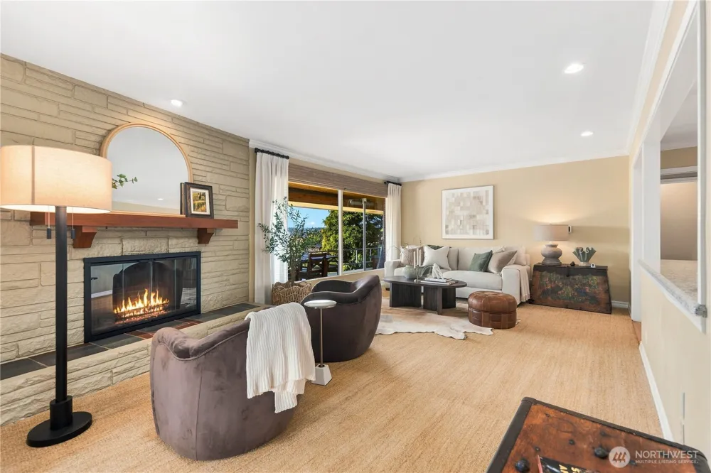 954 S Locust Lane Tacoma, WA 98465