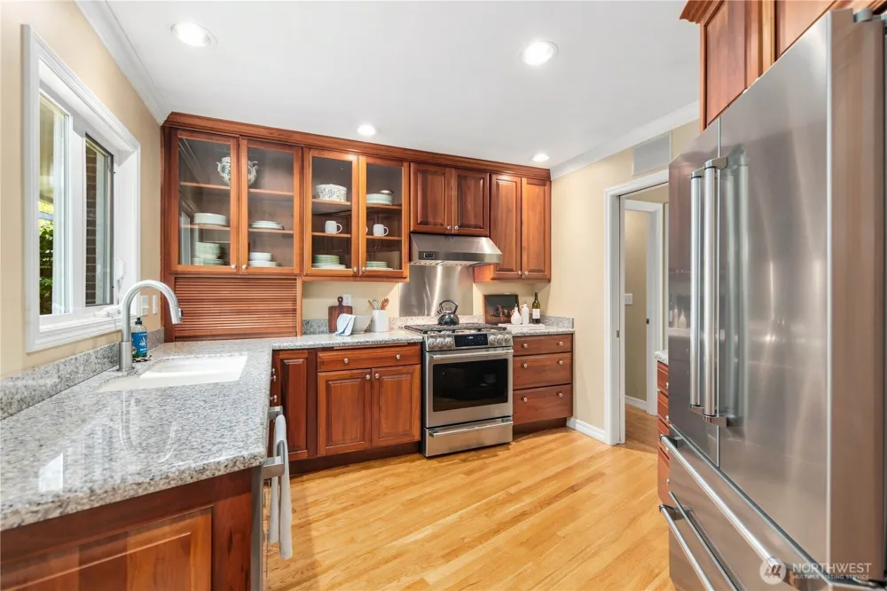 954 S Locust Lane Tacoma, WA 98465