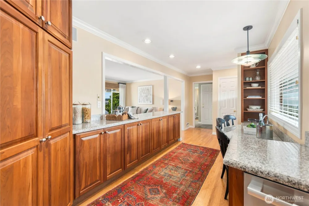954 S Locust Lane Tacoma, WA 98465