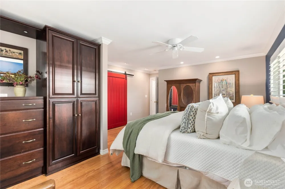 954 S Locust Lane Tacoma, WA 98465