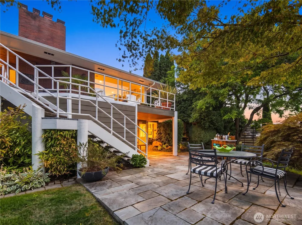 954 S Locust Lane Tacoma, WA 98465