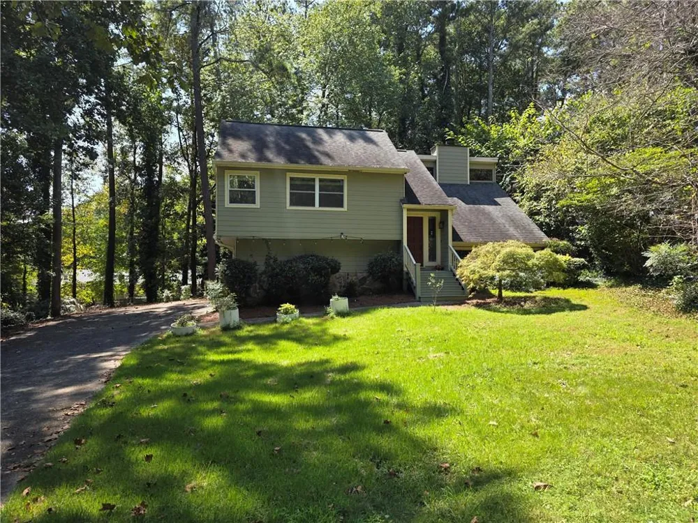 4694 Shallowford Road Roswell, GA 30075