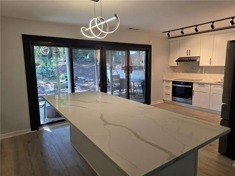 4694 Shallowford Road Roswell, GA 30075
