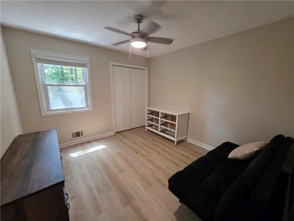 4694 Shallowford Road Roswell, GA 30075