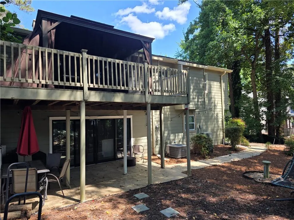 4694 Shallowford Road Roswell, GA 30075