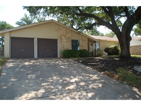 409 Wilshire Drive