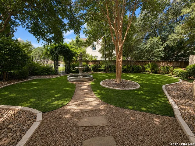 18803 Cierra Sur San Antonio, TX 78258