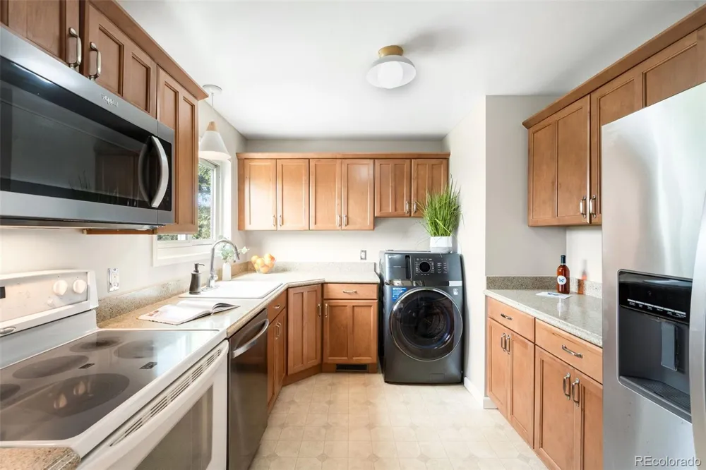1495 S Locust Street Denver, CO 80224