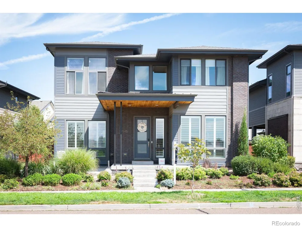 7945 E Prairie Meadow Drive Denver, CO 80238