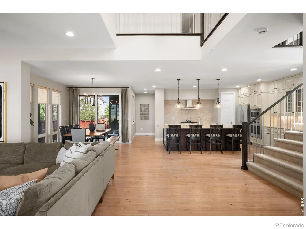 7945 E Prairie Meadow Drive Denver, CO 80238