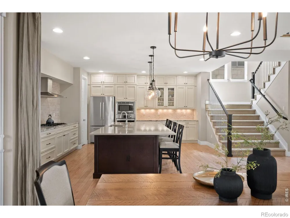 7945 E Prairie Meadow Drive Denver, CO 80238
