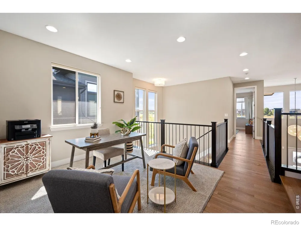 7945 E Prairie Meadow Drive Denver, CO 80238