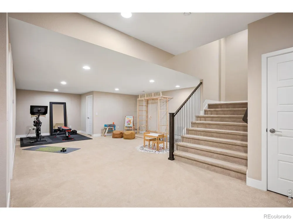 7945 E Prairie Meadow Drive Denver, CO 80238