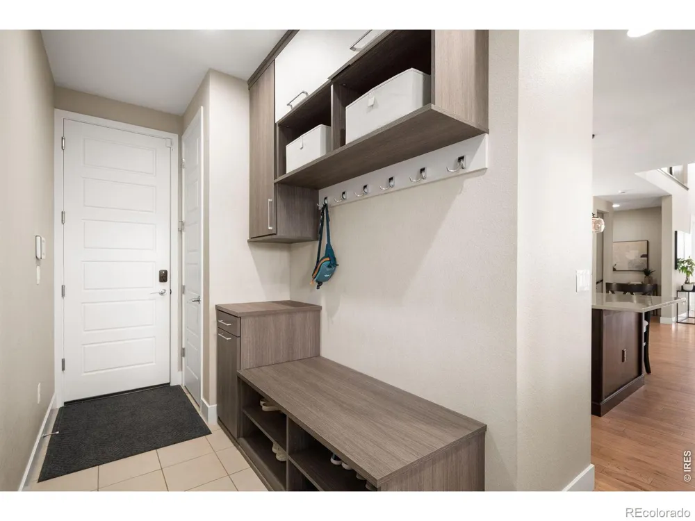 7945 E Prairie Meadow Drive Denver, CO 80238