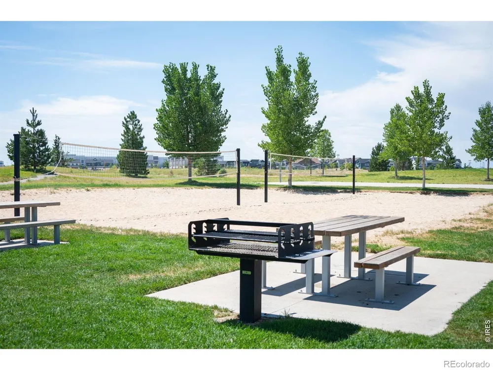 7945 E Prairie Meadow Drive Denver, CO 80238