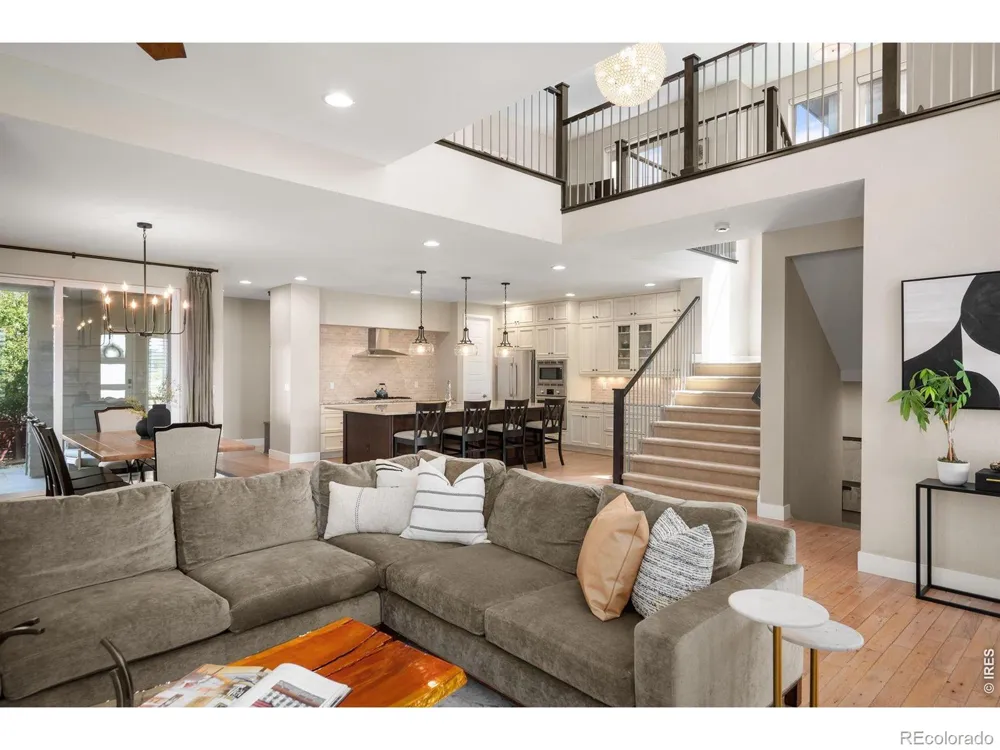 7945 E Prairie Meadow Drive Denver, CO 80238