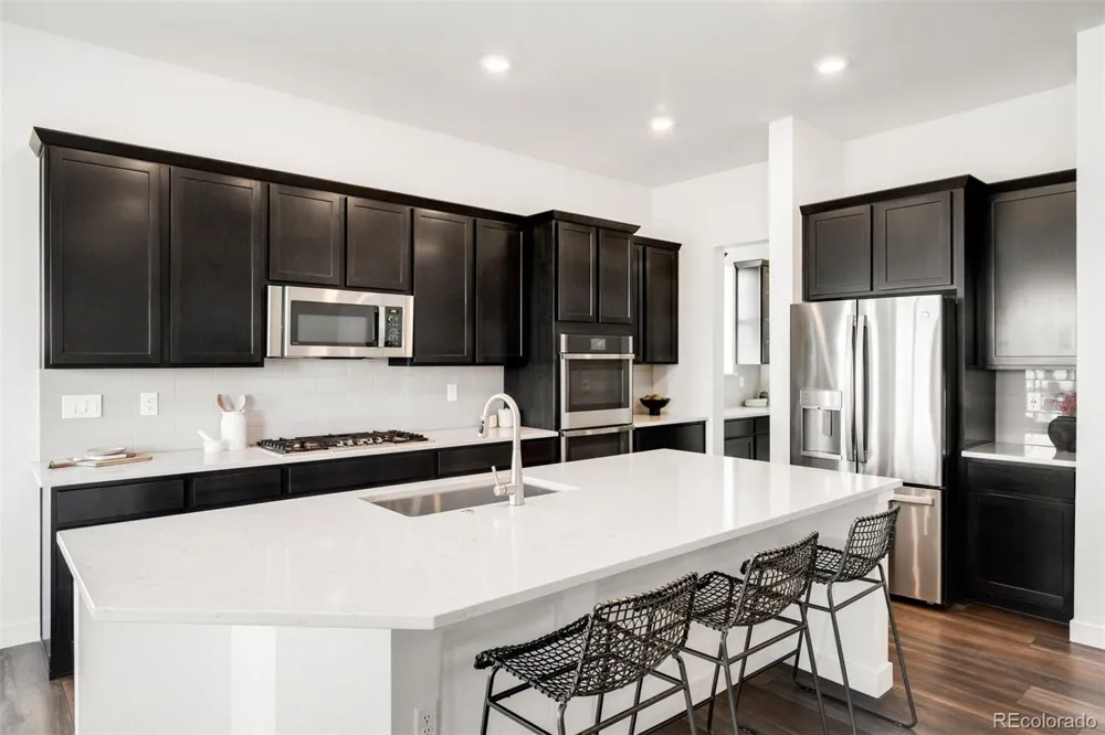15920 Willow Way Thornton, CO 80602