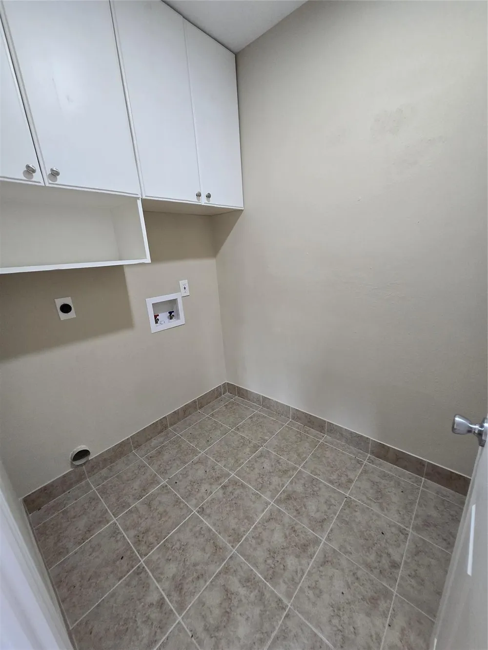 1342 County Road 5003 Cleveland, TX 77327