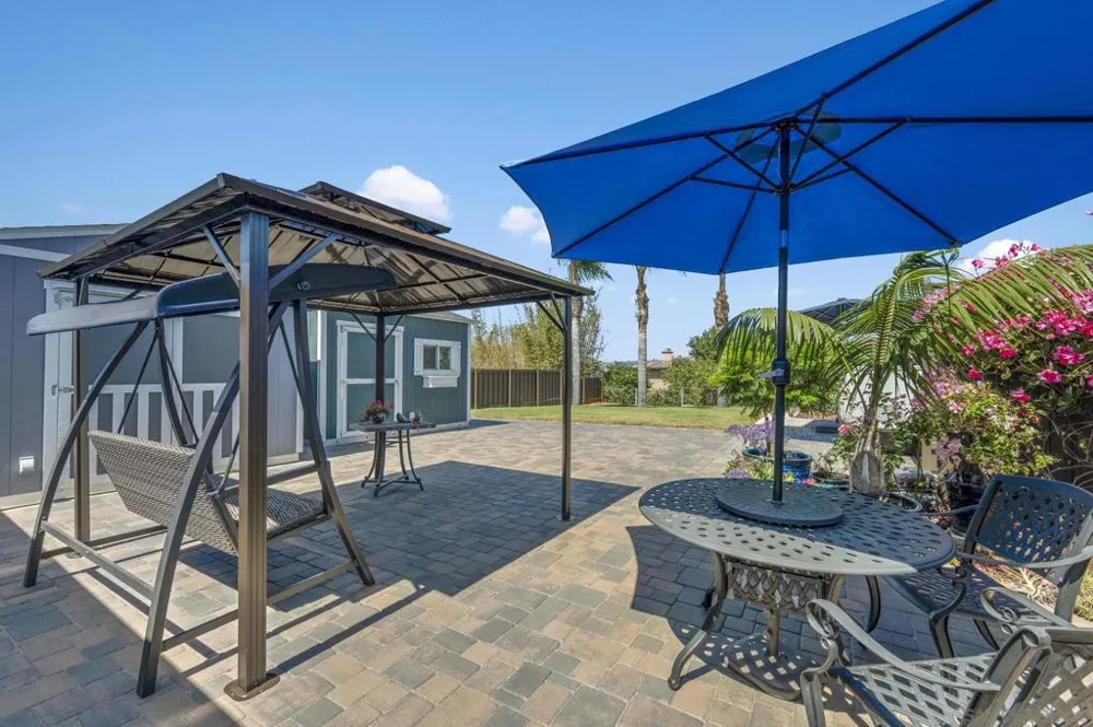 3762 Baker St San Diego, CA 92117