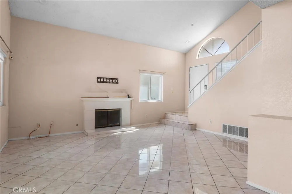 6567 SONOMA AVENUE Fontana, CA 92336