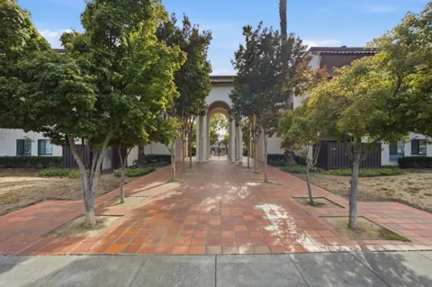 39975 Cedar Boulevard #130