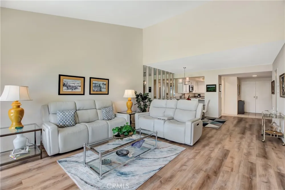 1911 Grand Bahama Drive E Palm Springs, CA 92264