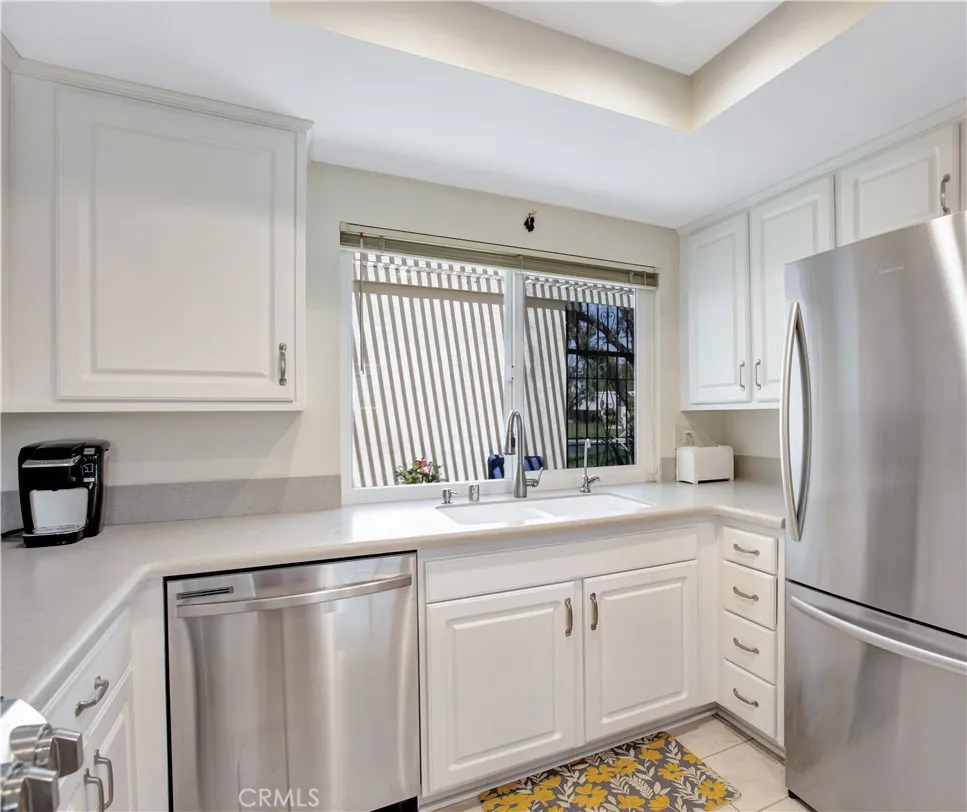1911 Grand Bahama Drive E Palm Springs, CA 92264