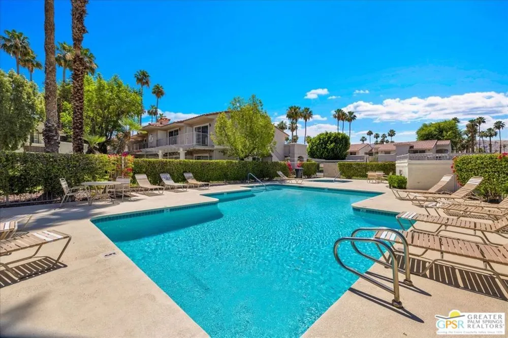 505 S Farrell Drive #G42 Palm Springs, CA 92264