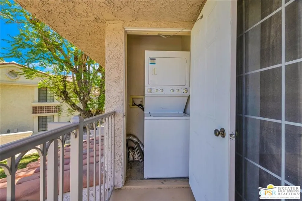 505 S Farrell Drive #G42 Palm Springs, CA 92264