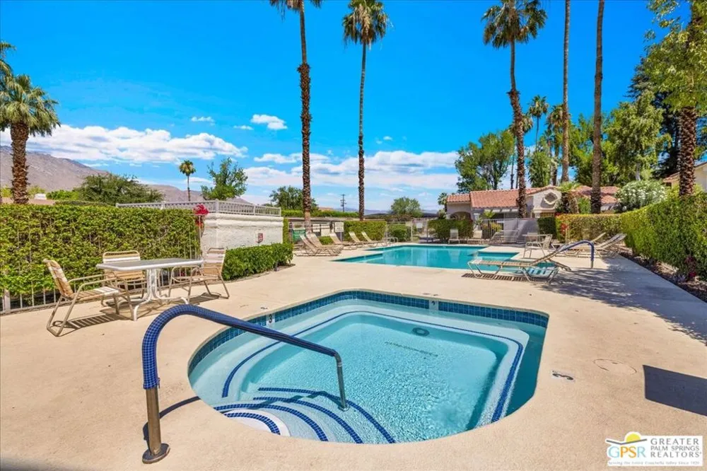 505 S Farrell Drive #G42 Palm Springs, CA 92264