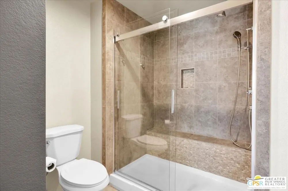 505 S Farrell Drive #G42 Palm Springs, CA 92264