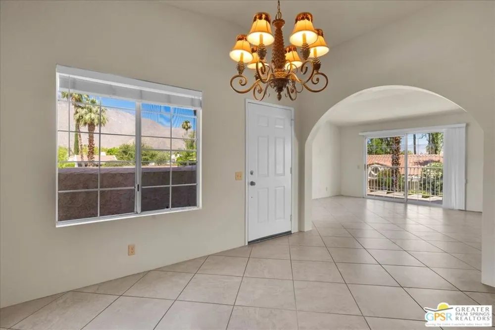 505 S Farrell Drive #G42 Palm Springs, CA 92264