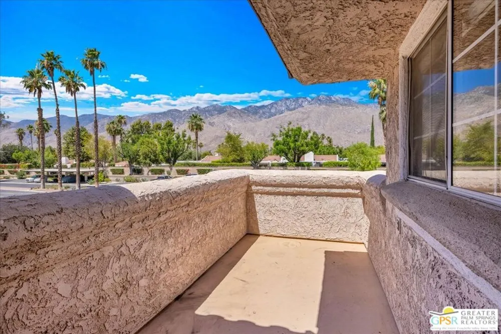 505 S Farrell Drive #G42 Palm Springs, CA 92264