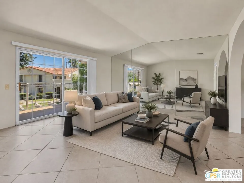 505 S Farrell Drive #G42 Palm Springs, CA 92264
