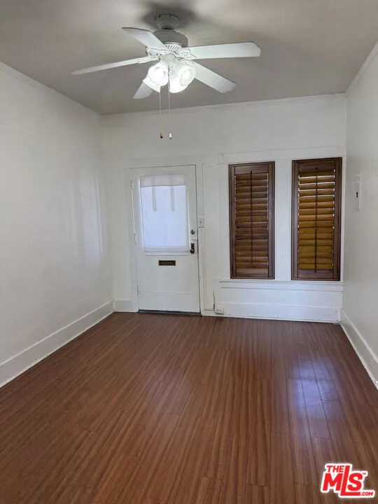 4125 S Figueroa Street #402 Los Angeles, CA 90037