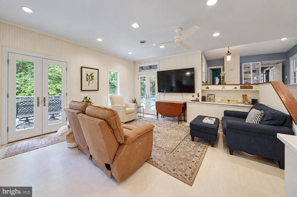 401 E CHERRY STREET Wenonah, NJ 08090