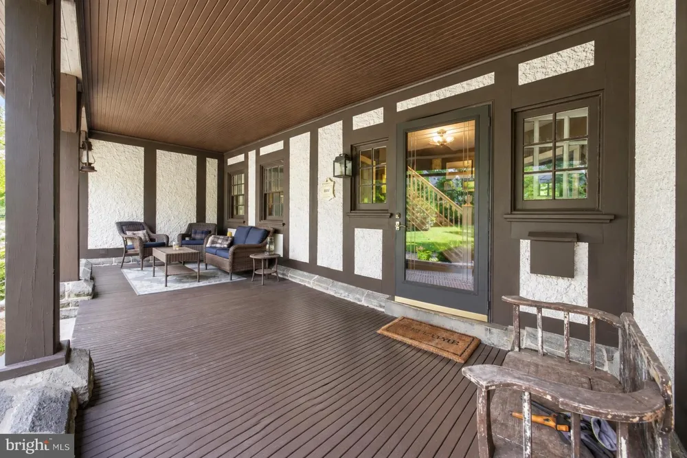 401 E CHERRY STREET Wenonah, NJ 08090