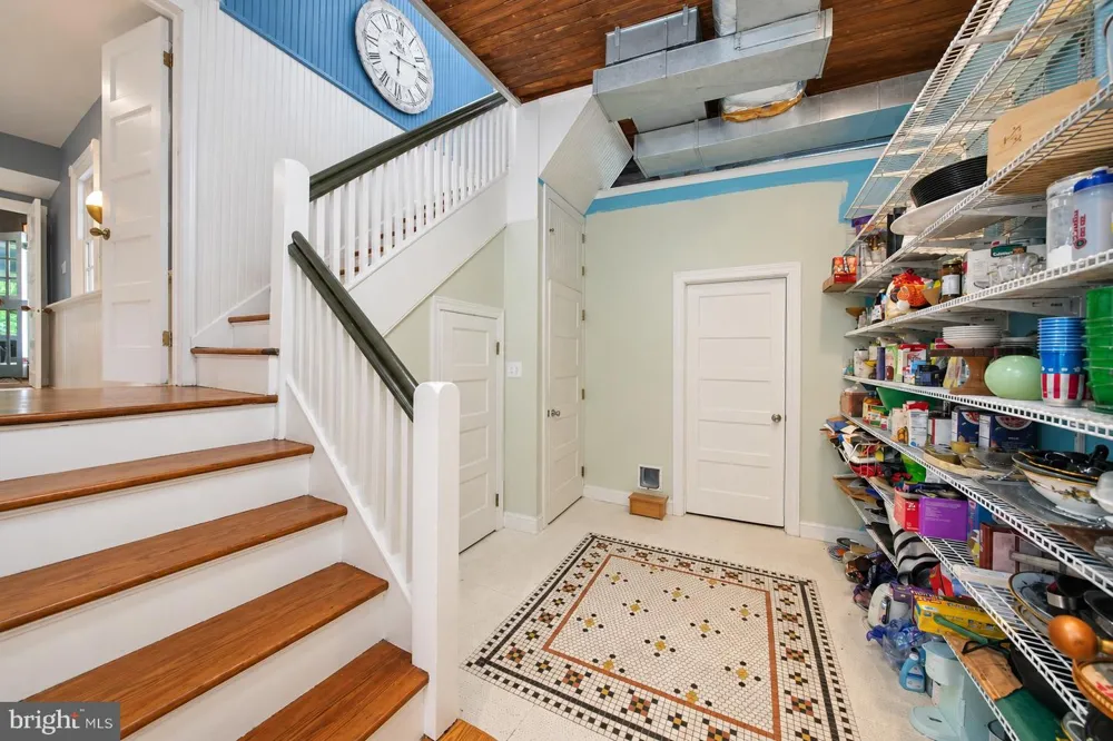 401 E CHERRY STREET Wenonah, NJ 08090