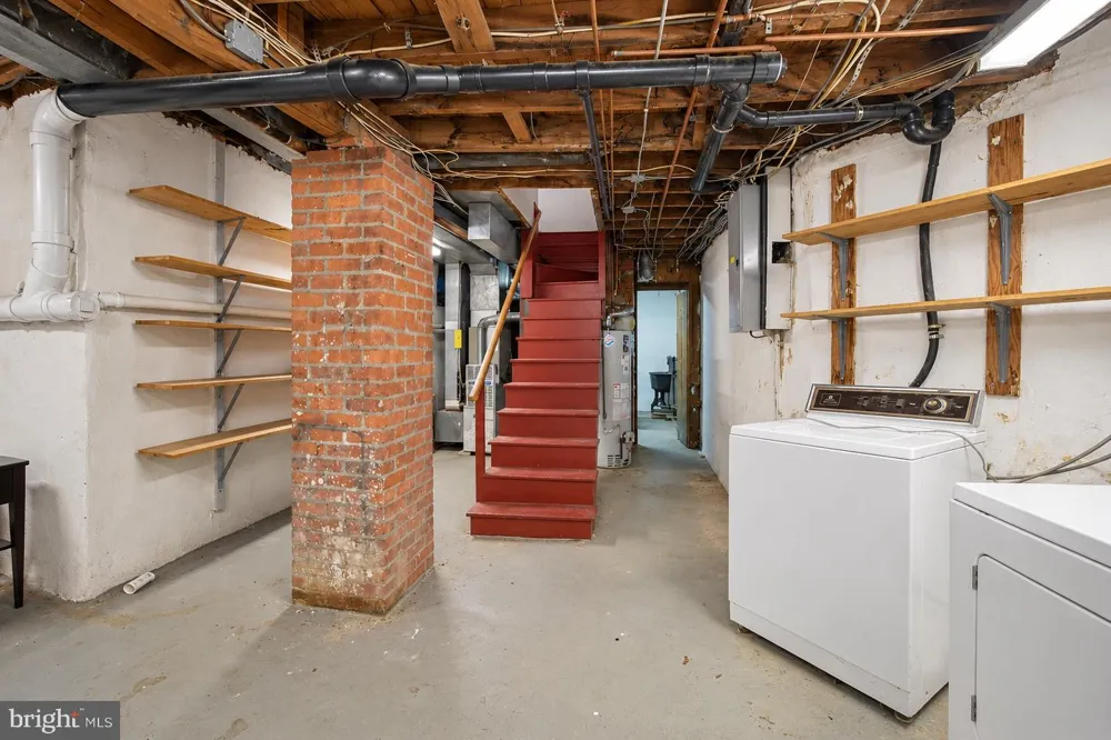 401 E CHERRY STREET Wenonah, NJ 08090
