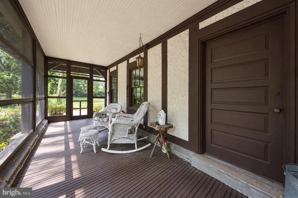 401 E CHERRY STREET Wenonah, NJ 08090