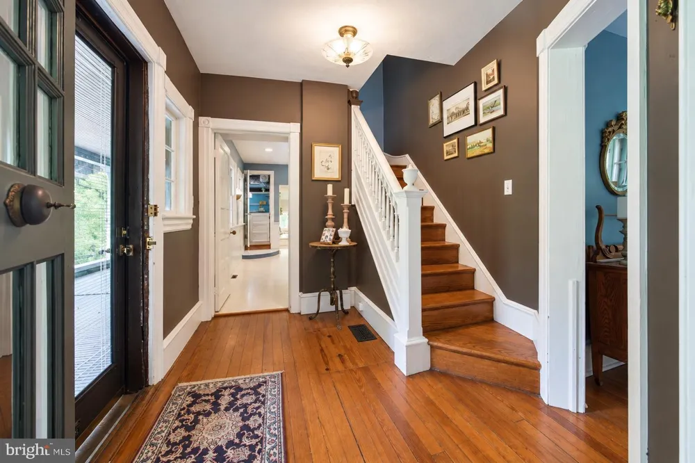 401 E CHERRY STREET Wenonah, NJ 08090